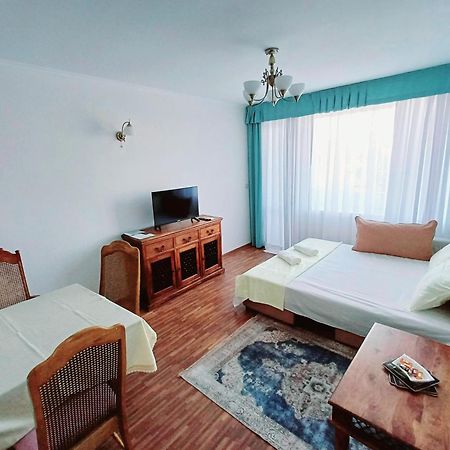 Wild Cherry Apartments Святые Константин и Елена Экстерьер фото